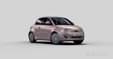 FIAT 500 Berlina 3 + 1 42 kWh 310 km