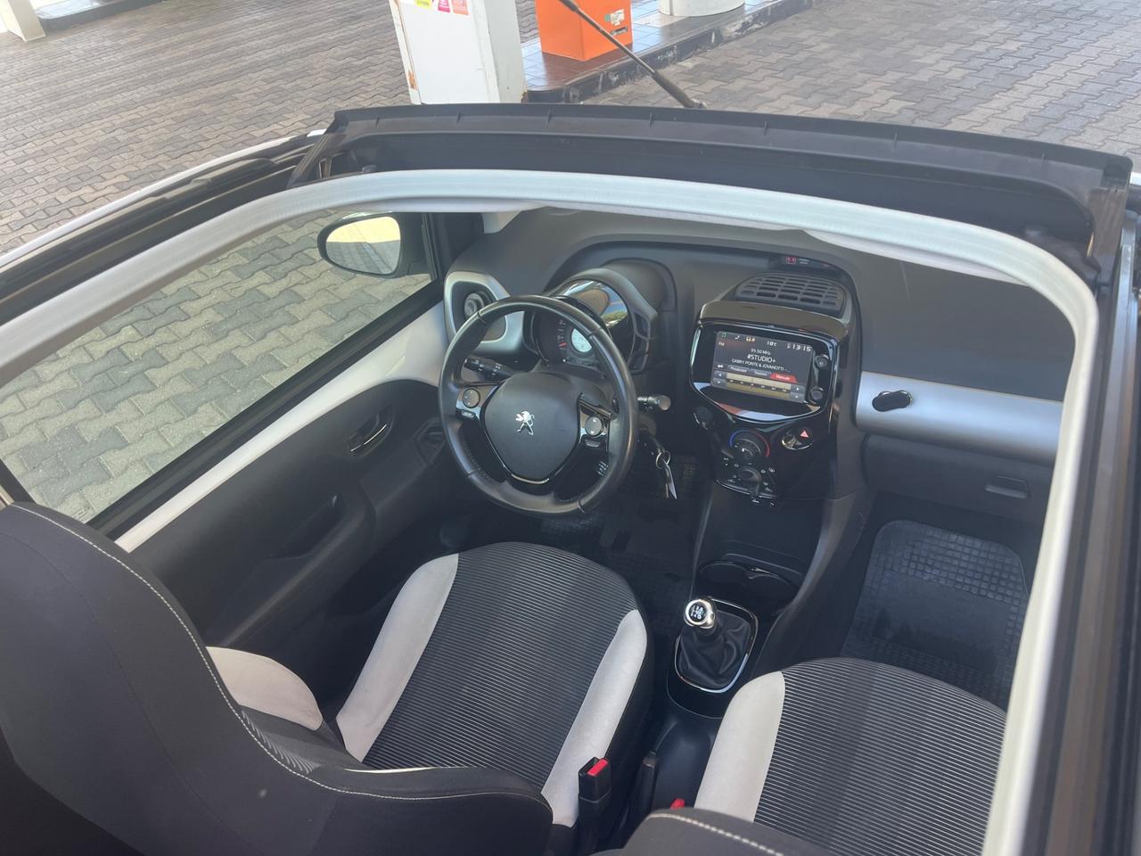 Peugeot 108 VTi 68 5 porte Allure cabrio ok neopatentati