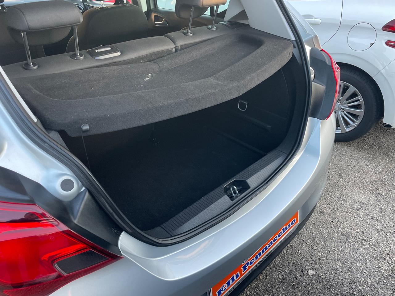 OPEL CORSA 1.2 BENZINA 69 (CV) 2016