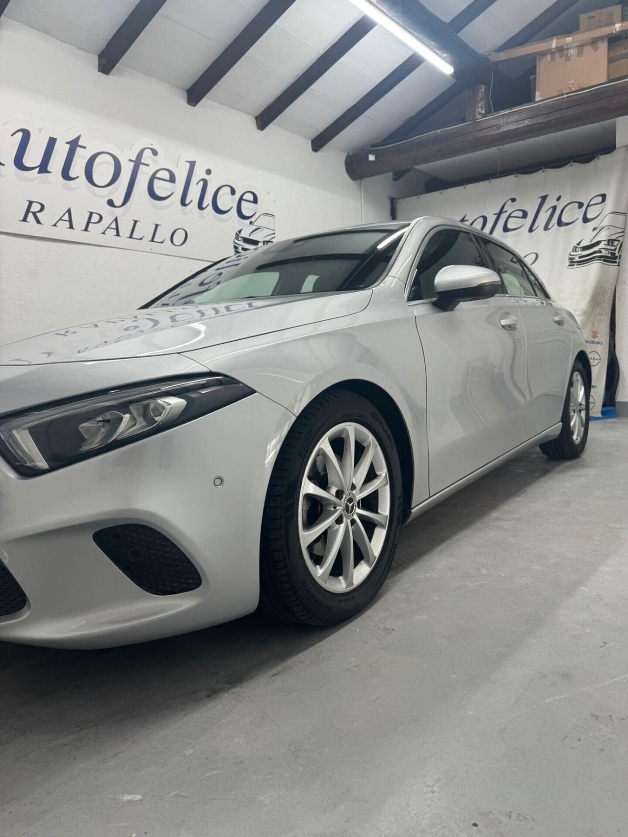 Mercedes-benz A 180 d Automatic Premium