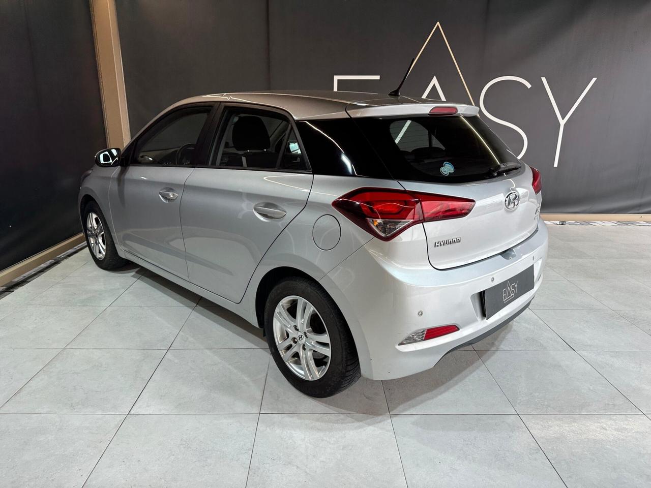 Hyundai i20 1.2 Comfort econext 84CV * GPL *