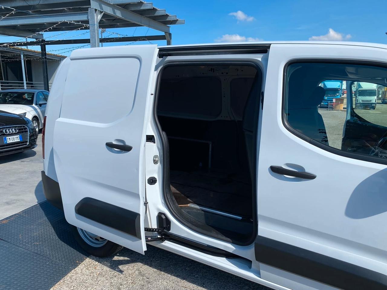 FIAT DOBLO L2 1.5 BLUE HDi (C3)