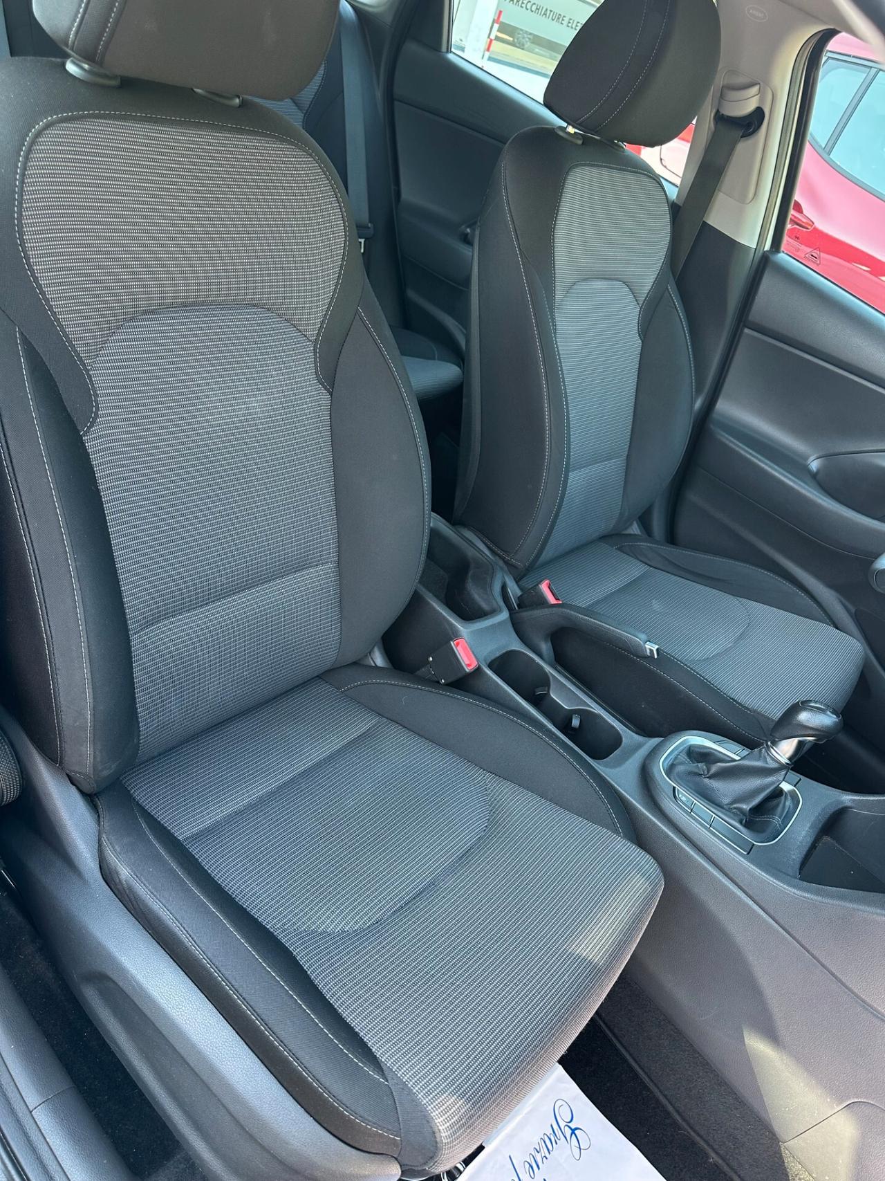 Hyundai i30 1.4 MPI 5 porte Go!