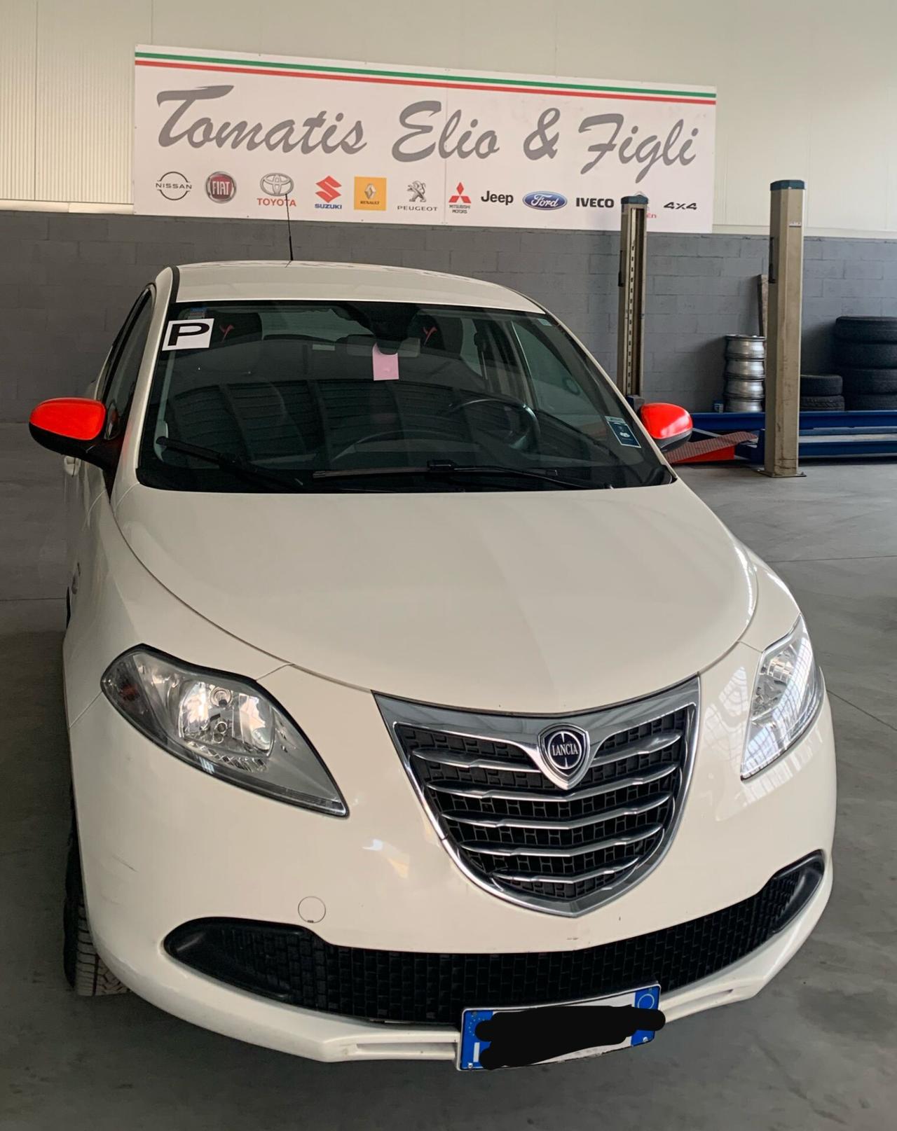 Lancia Ypsilon 1.2 69 CV 5 porte GPL