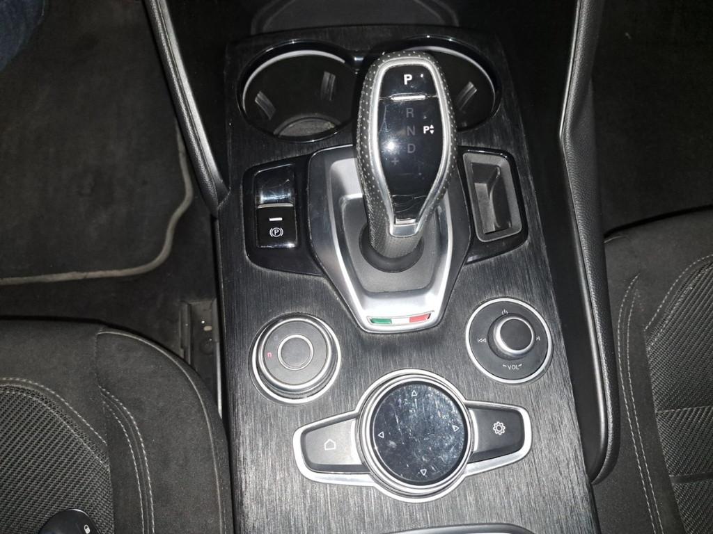 ALFA ROMEO Giulia - Giulia 2.2 t Super Business 190cv auto
