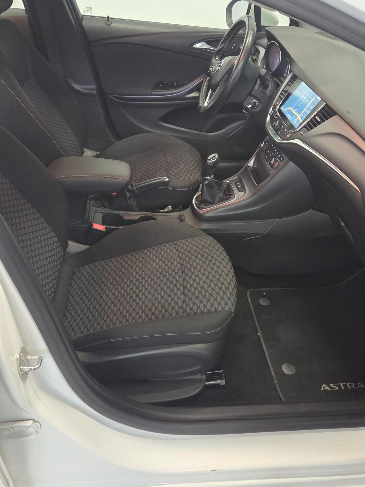 Opel Astra 1.6 BiTurbo CDTi Start&Stop Sports Tourer Innovation