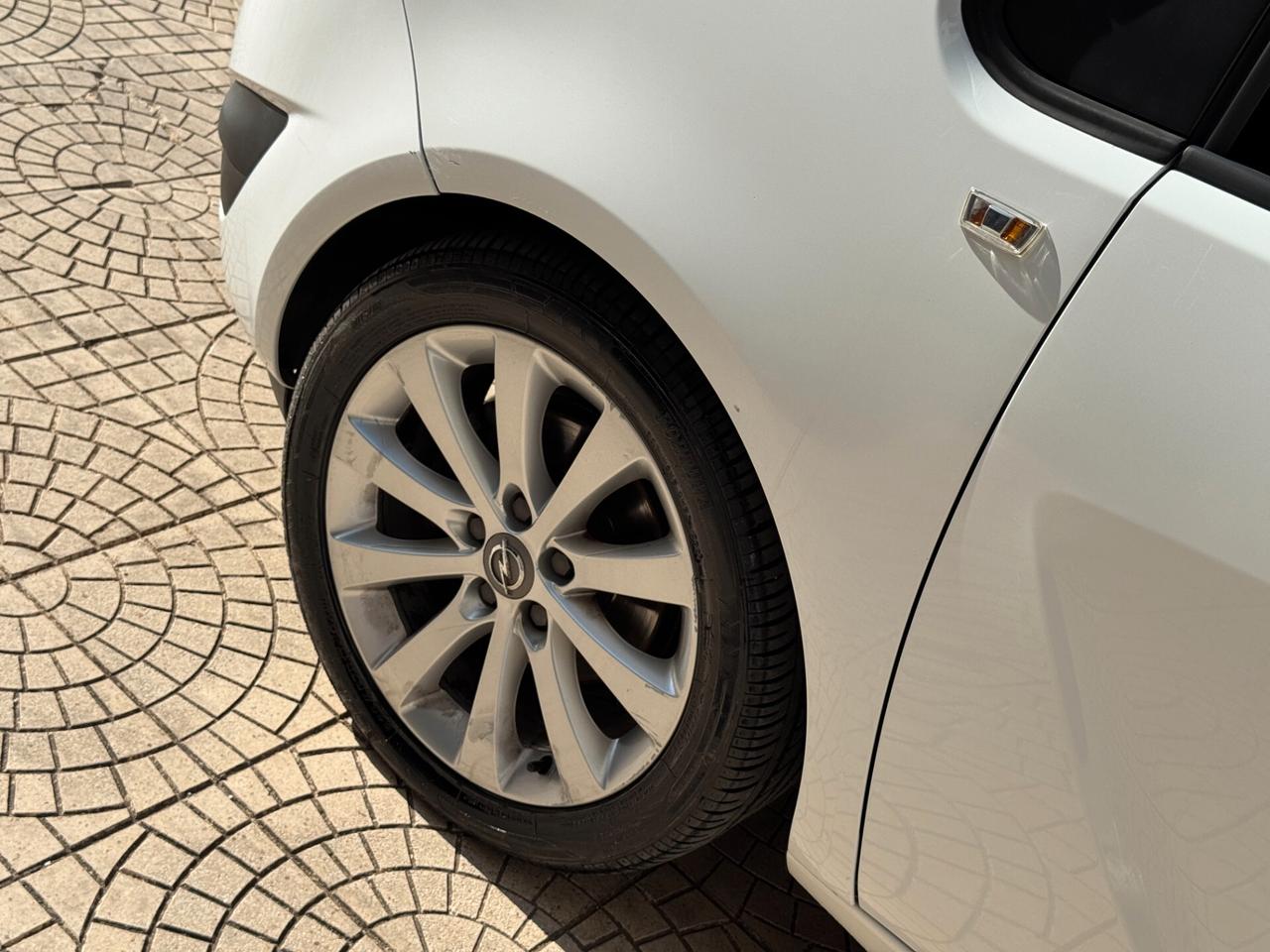 OPEL MERIVA 1.3 CDTI COSMO 75CV