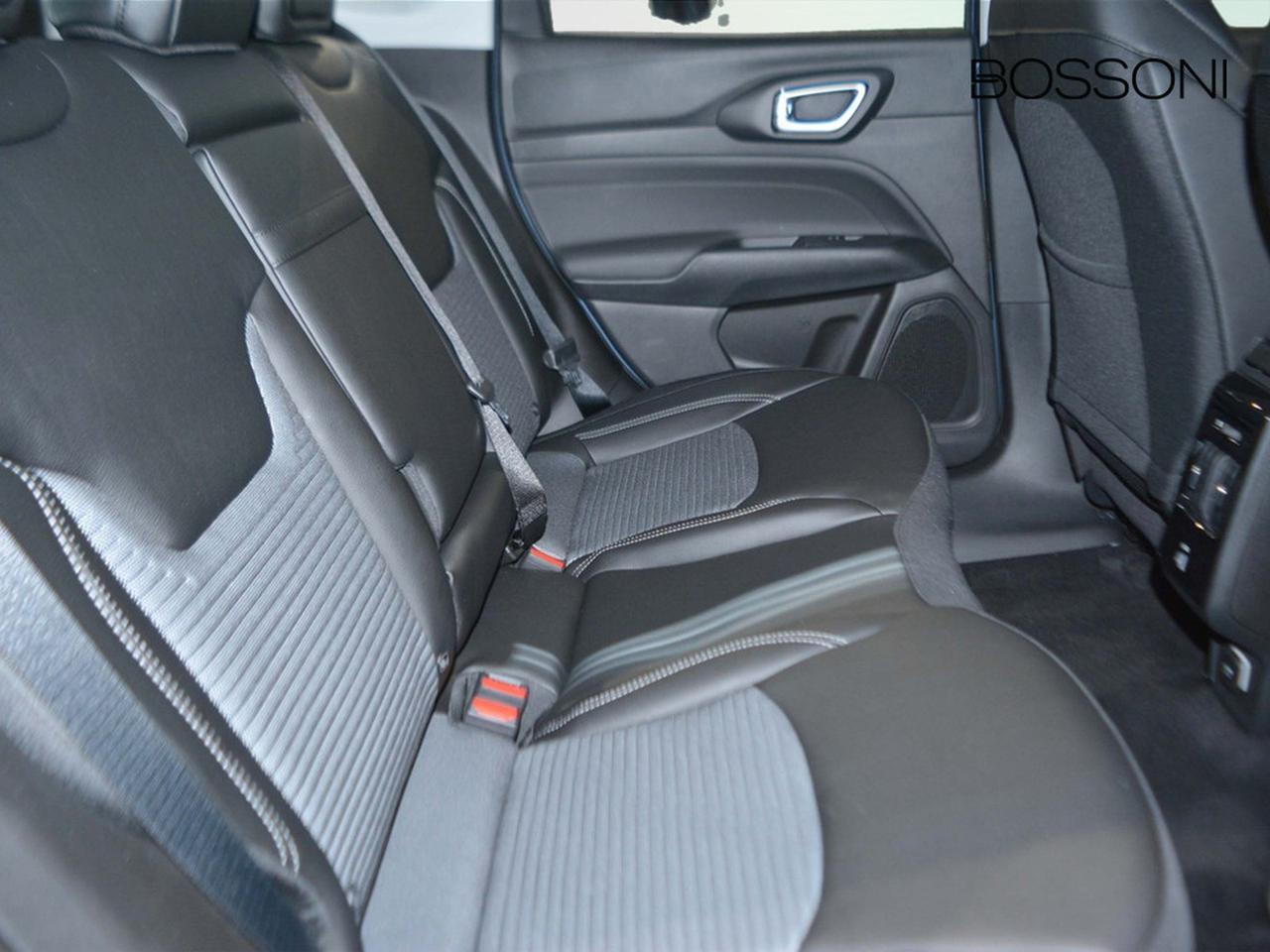 Jeep Compass 1.3 turbo t4 phev altitude 4xe at6