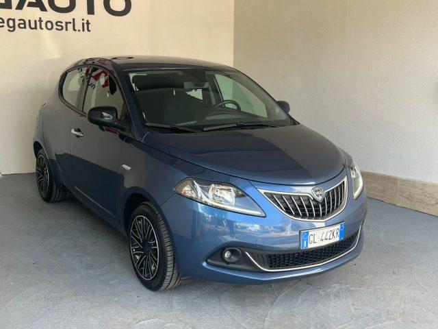 LANCIA Ypsilon 1.0 FireFly 5 porte S&S Hybrid Ecochic Silver
