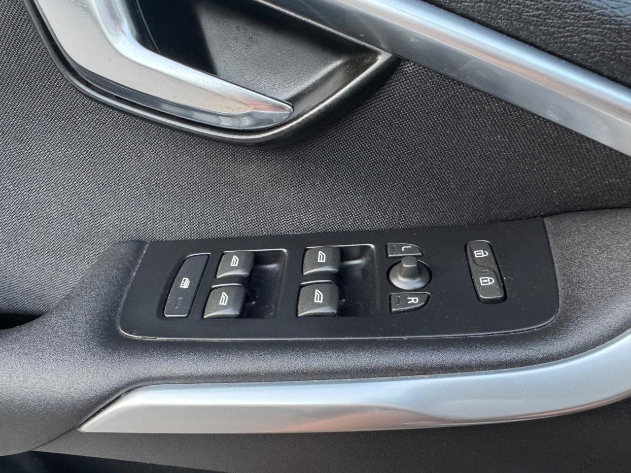Volvo V40 Cross Country D2 1.6 diesel 115Cv NAVI