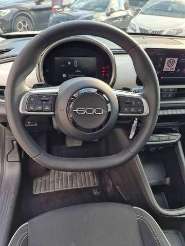 Fiat 600 600 1.2 hybrid 145cv auto