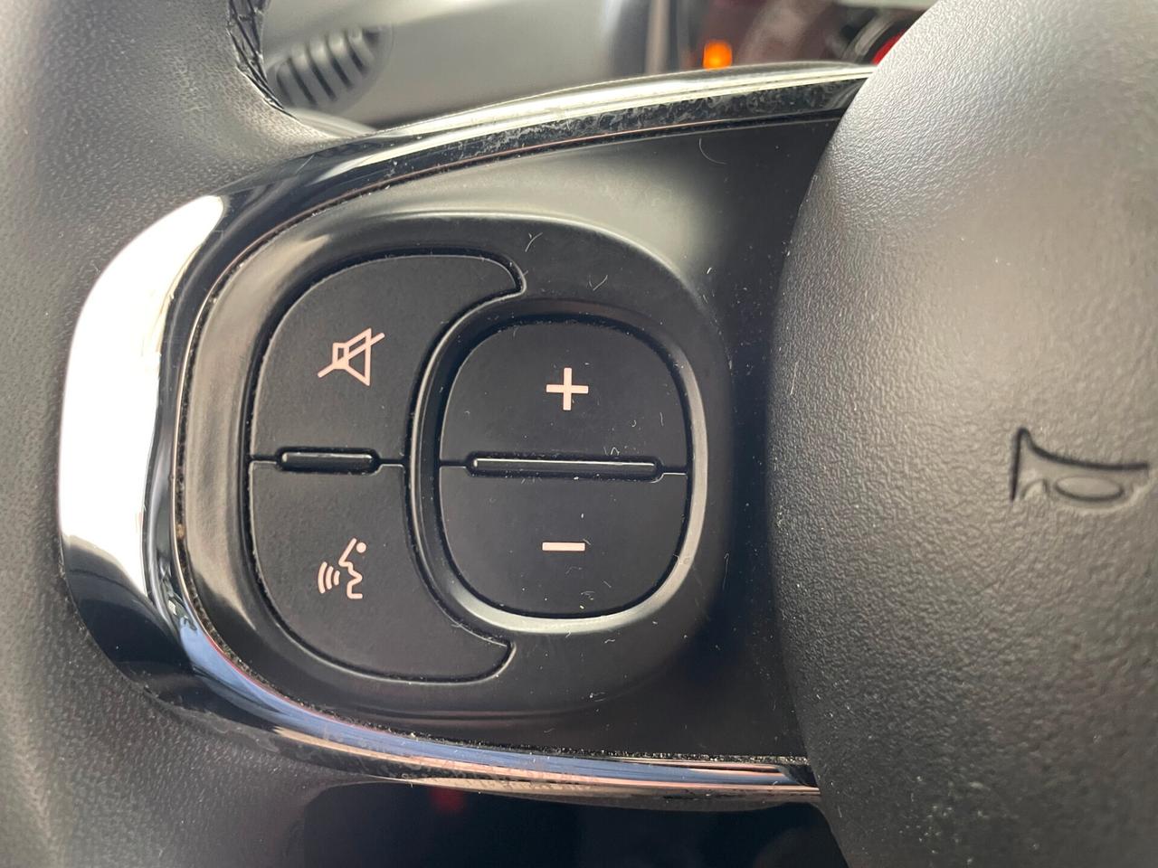 Fiat 500 1.0 Hybrid Lounge 70CV #NEOPATENTATI