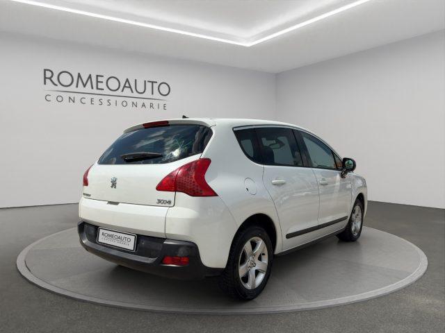 PEUGEOT 3008 1.6 HDi 112CV cambio robotizzato Tecno