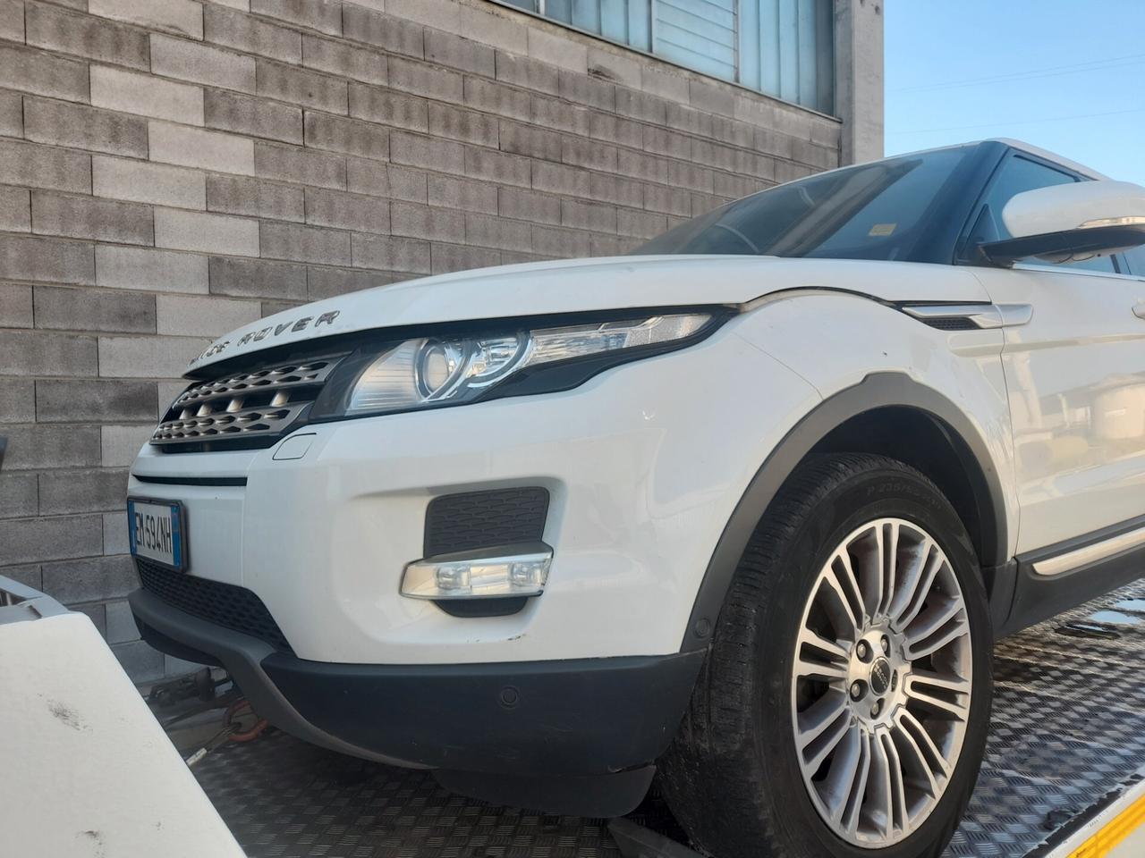 Land Rover Range Evoque 2.2 TD4 5p. Dynamic