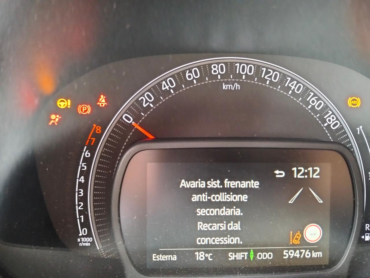 Toyota Aygo X 1.0 Benzina 72cv 2022 SINISTRATA