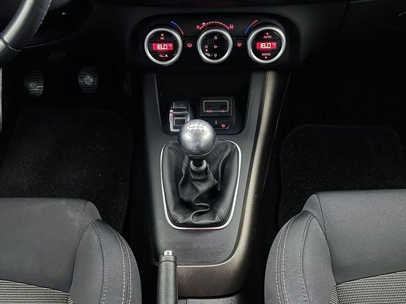 Alfa Romeo Giulietta Giulietta 1.6 jtdm Distinctive 120cv