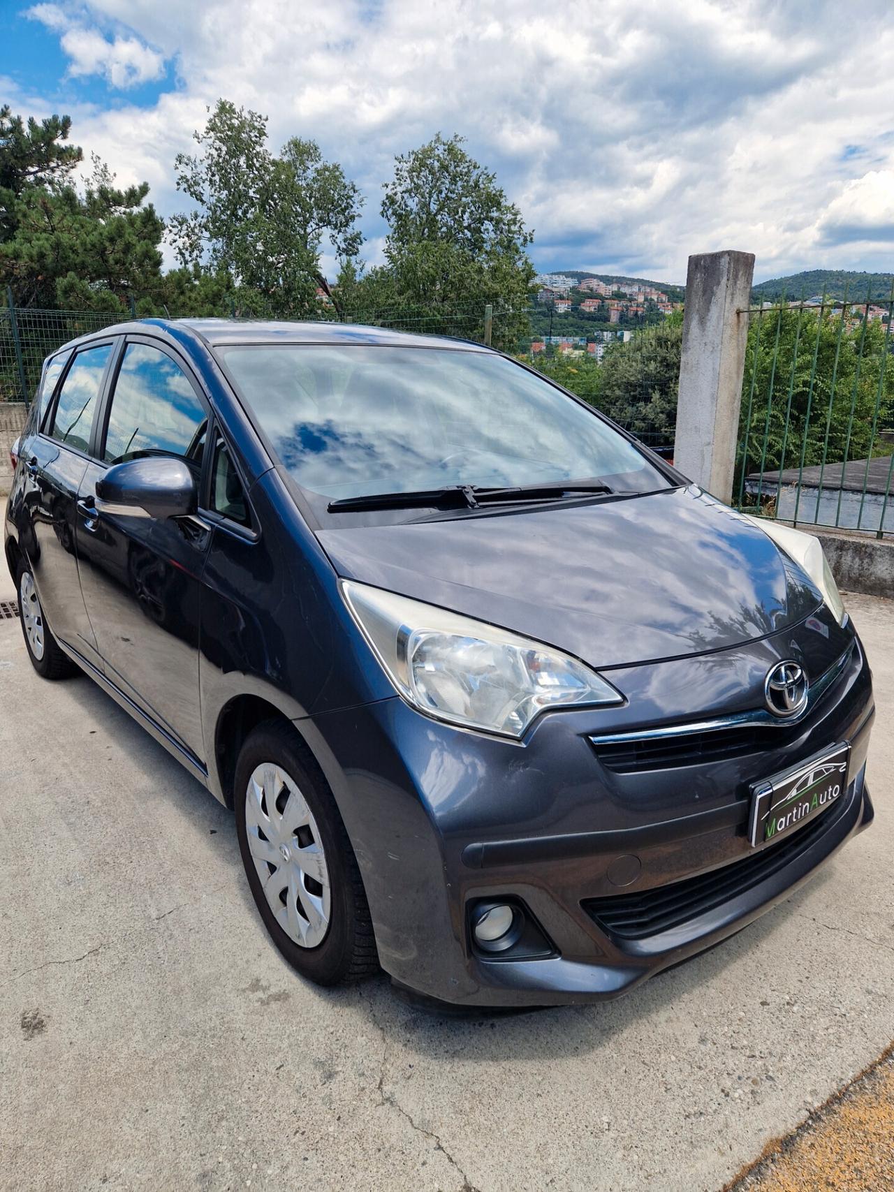 Toyota Verso-S 1.3 Benz 100CV - Garanzia 12 Mesi