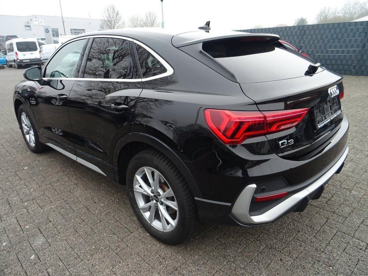 Audi Q3 35 TFSI S tronic S line edition