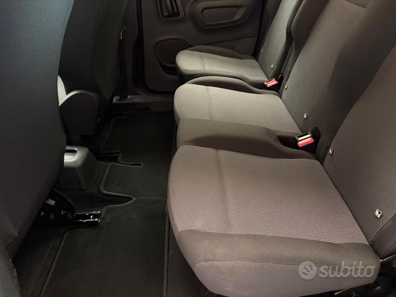 Peugeot Rifter BlueHDi 100 S&S Active Standard