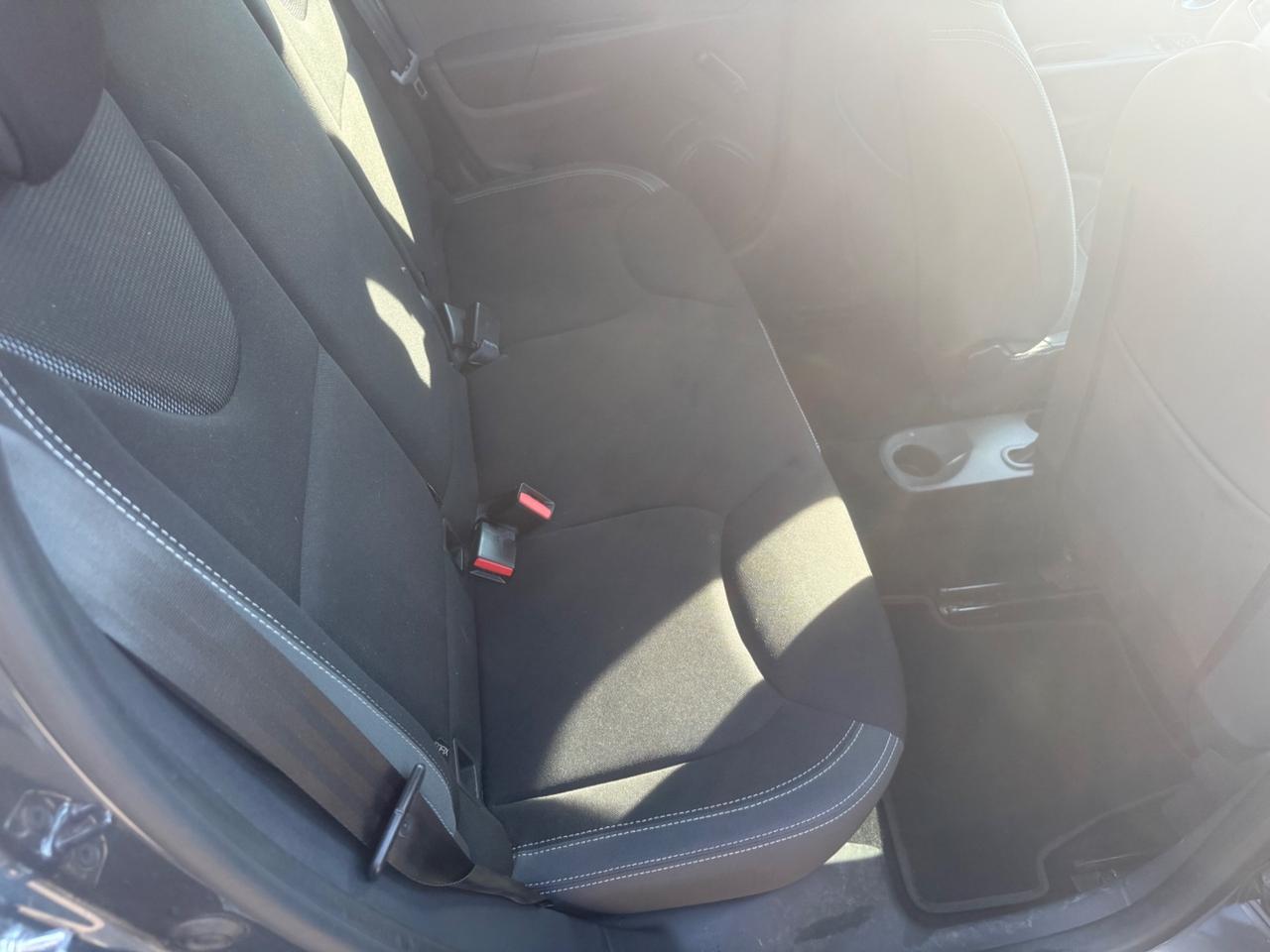 Renault Clio dCi 8V 90 CV 5 porte Duel2