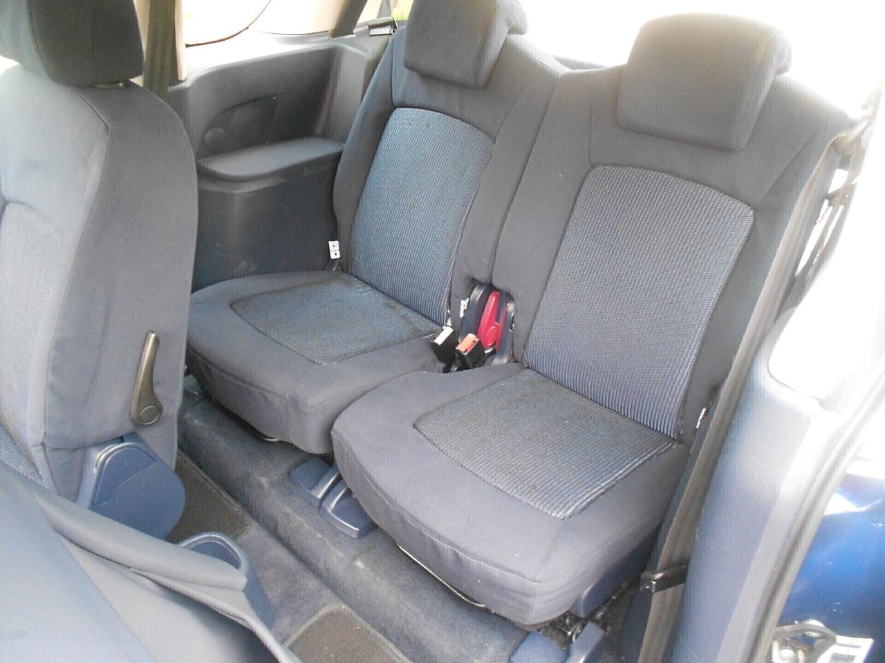 Peugeot 1007(PORTE ELETTRICHE)1.4hdi,50kw,68cv