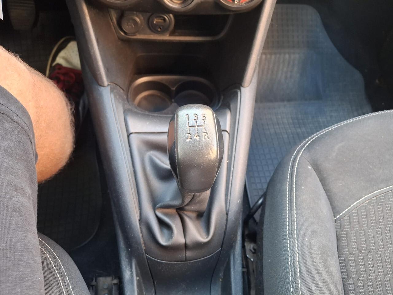 Peugeot 208 BlueHDi 75 5 porte