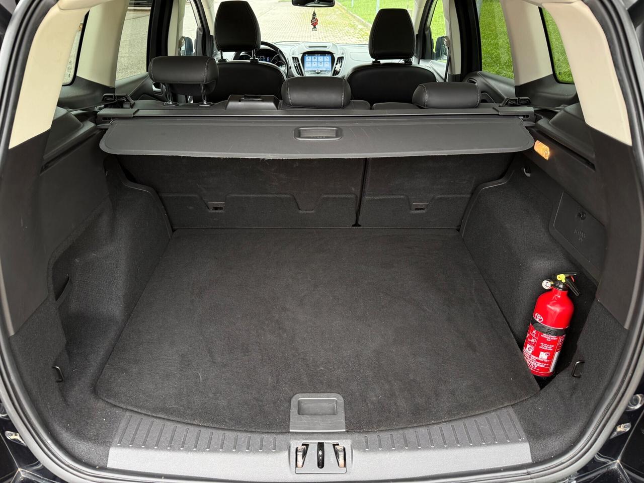 Ford Kuga Kuga II 2017 2.0 tdci Vignale s