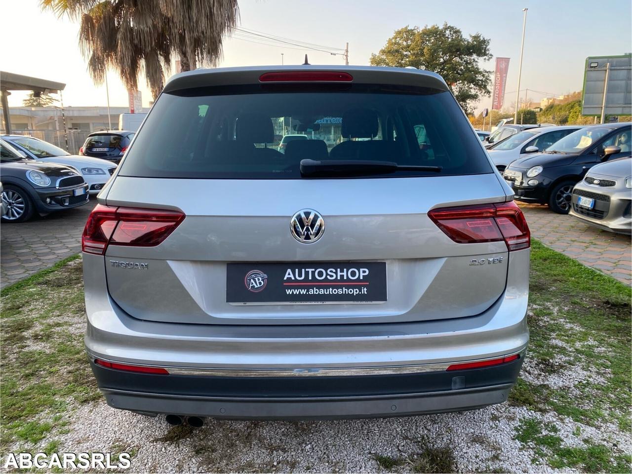 VOLKSWAGEN - Tiguan - 2.0 TDI DSG Executive BMT -