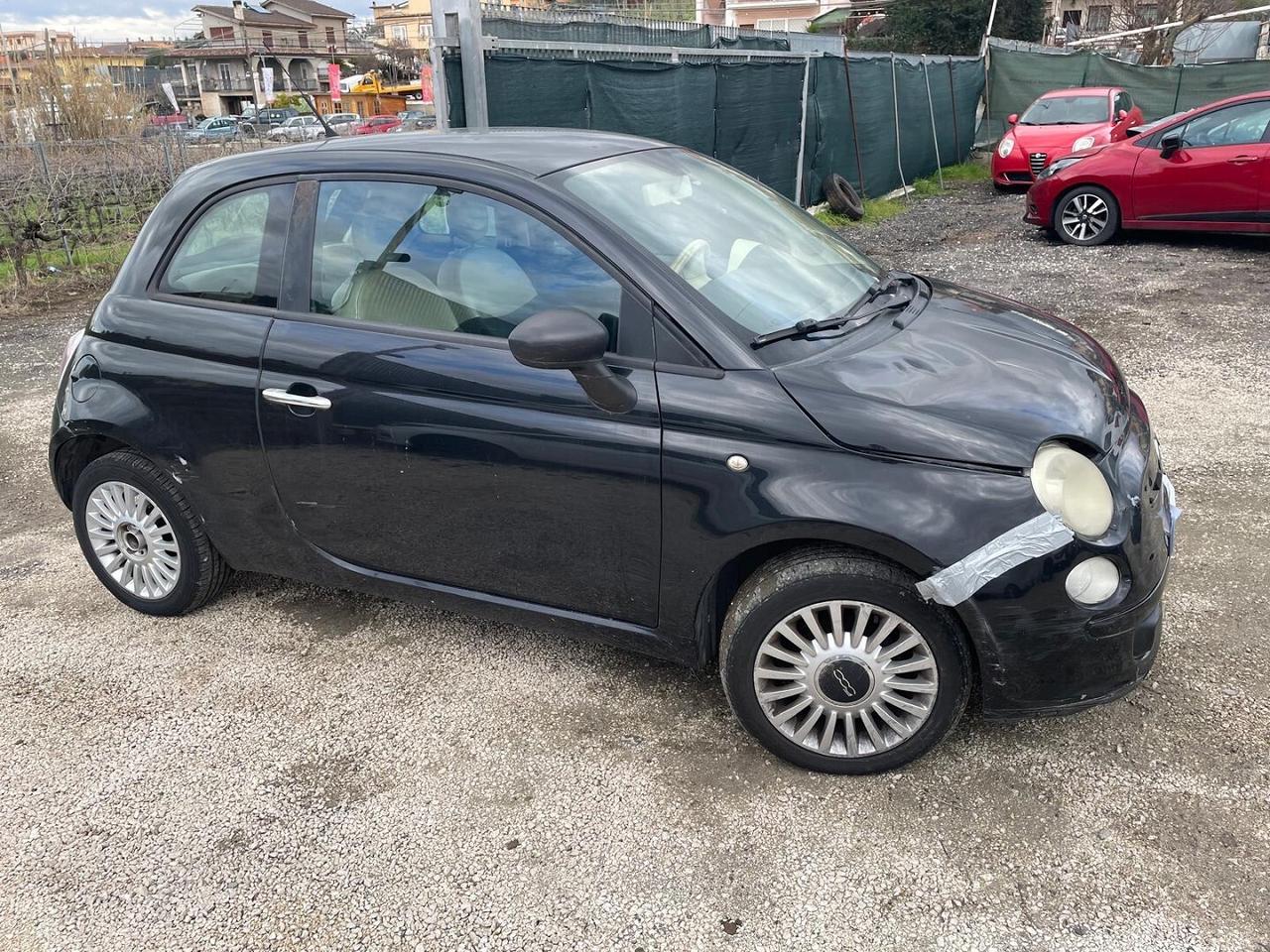 FIAT 500 LOUNGE 1.2 BENZINA 2010 MARCIANTE