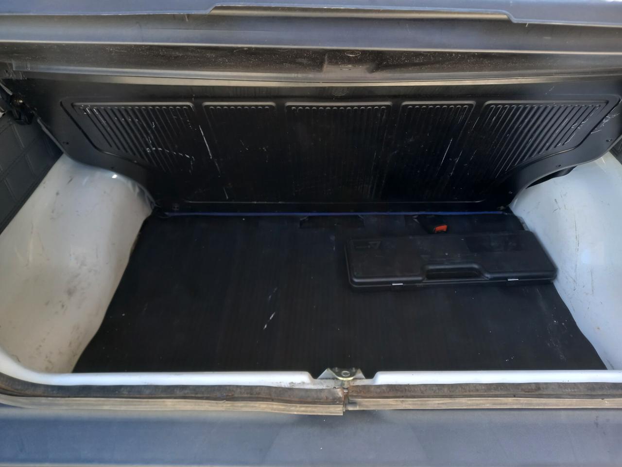 Fiat Panda 900 i.e. cat Young