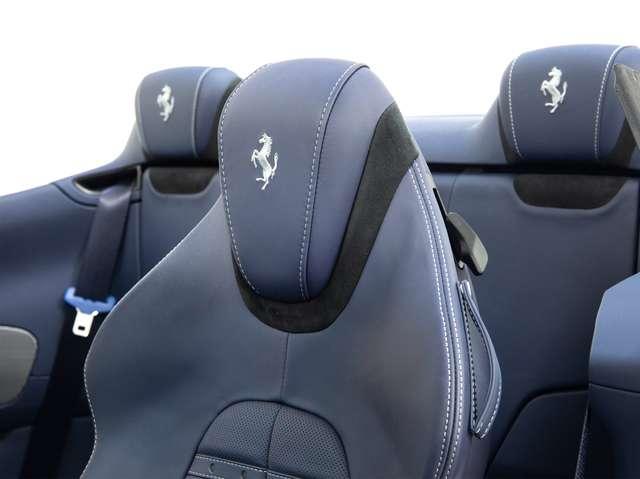 Ferrari Roma Spider