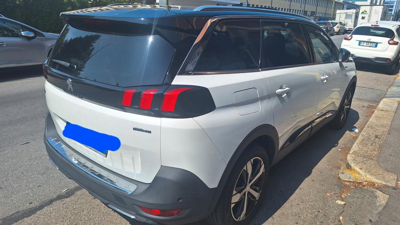 Peugeot 5008 BlueHDi 130 S&S EAT8 GT