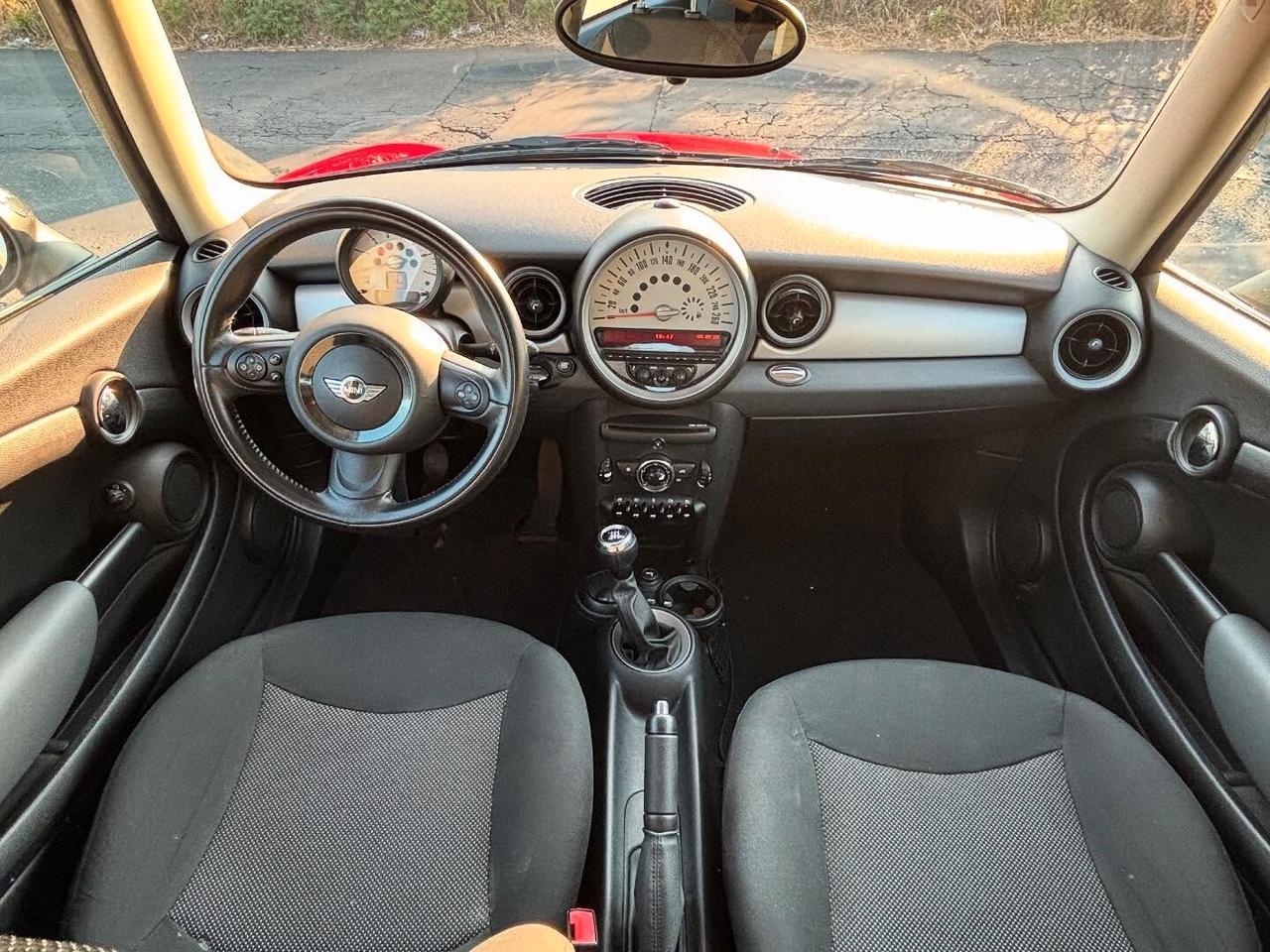 Mini Mini 1.6 16V Cooper D