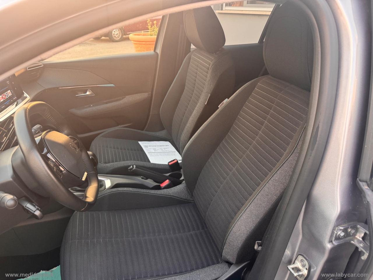 PEUGEOT 208 PureTech 82 5p. Active