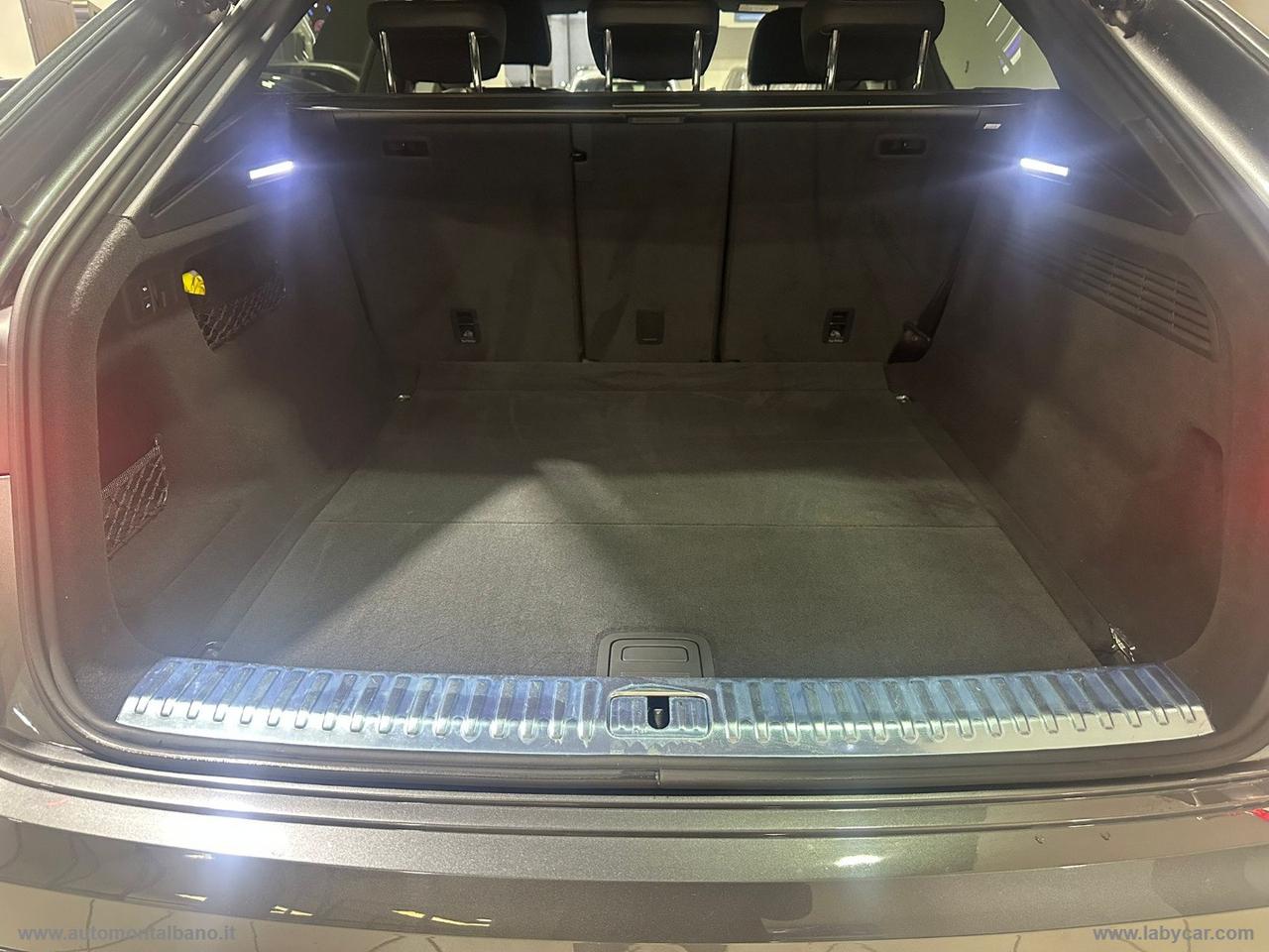 AUDI Q8 45 TDI quattro tiptronic Sport