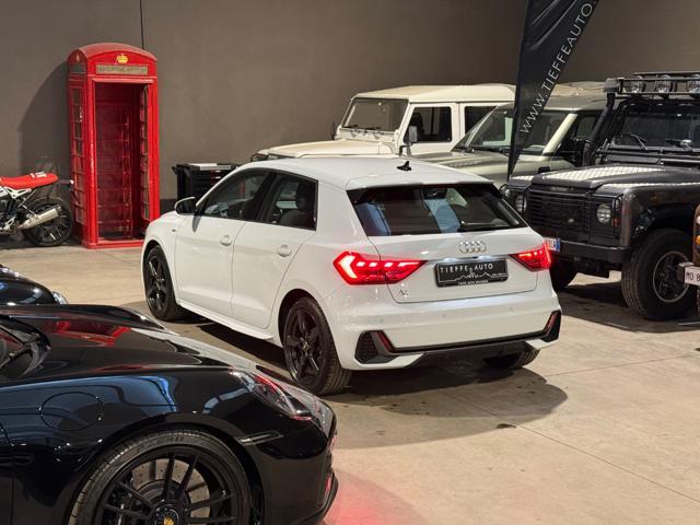 AUDI A1 SPB 30 TFSI S tronic S-LINE Identity Black