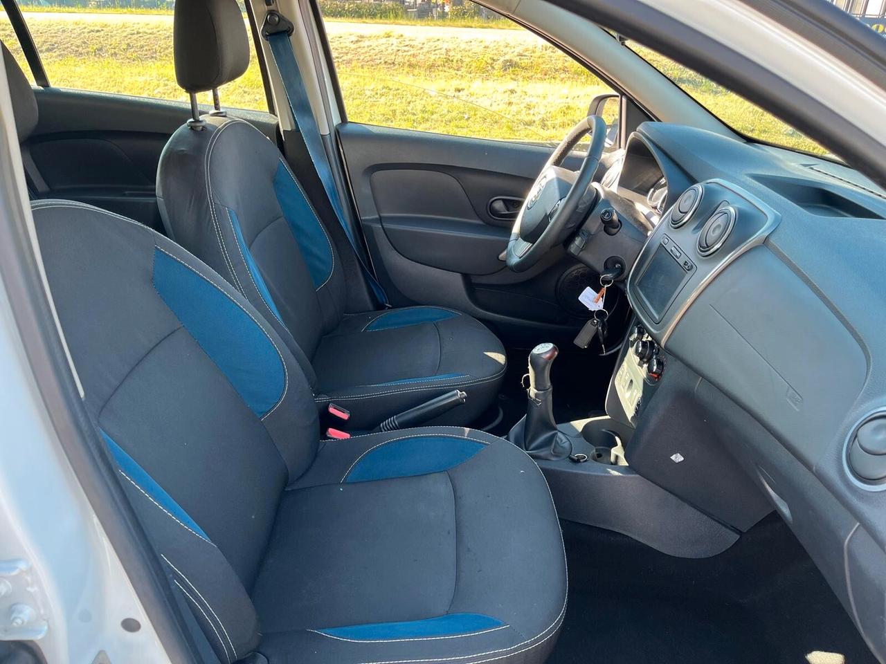 Dacia Sandero 1.2 75CV Lauréate