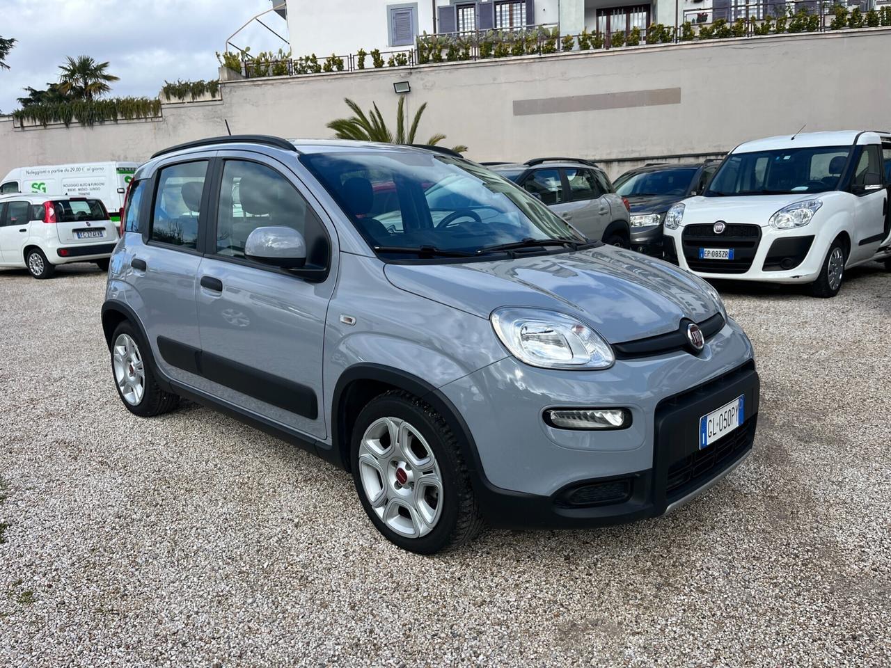 Fiat Panda 1.0 FireFly S&S Hybrid Red