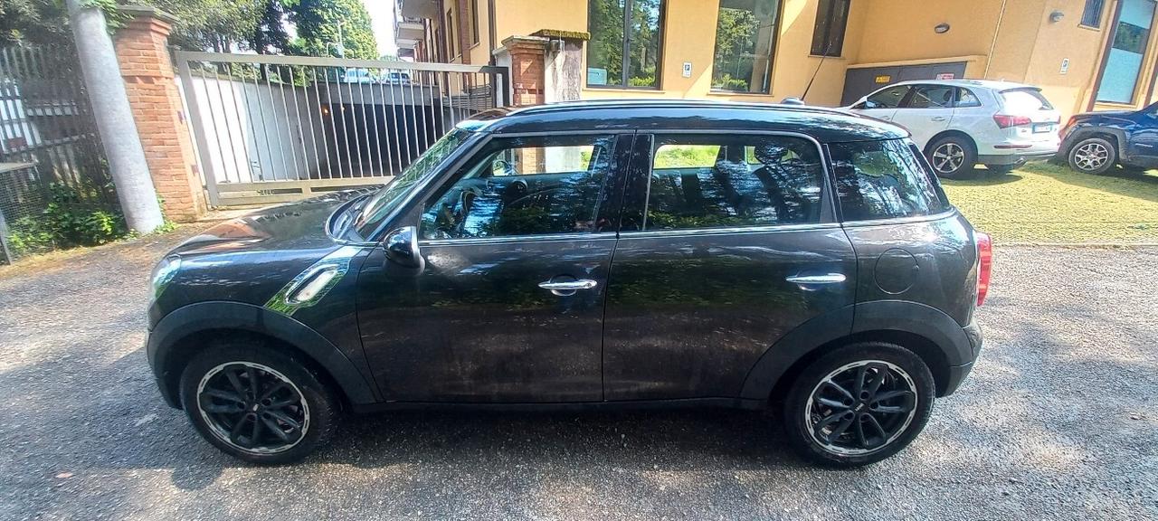 Mini Cooper Countryman 2.0 D Automatica