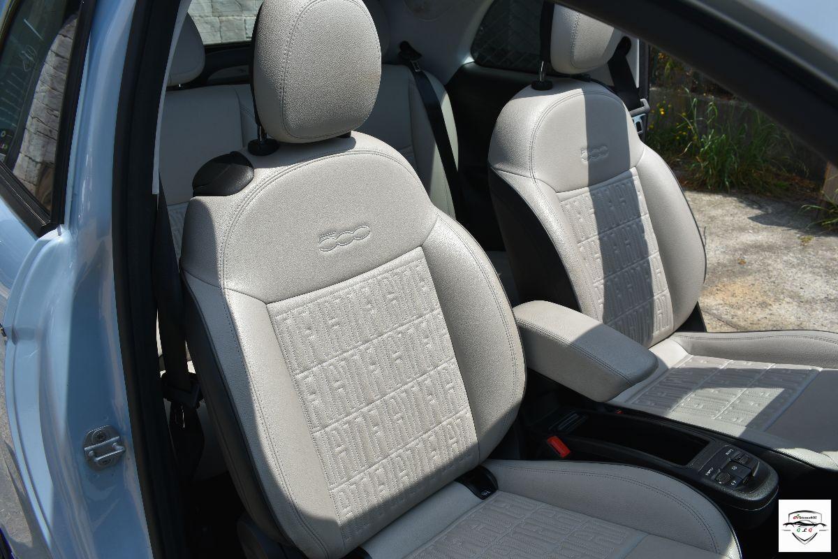 FIAT - 500 E - 500 La Prima 3+1
