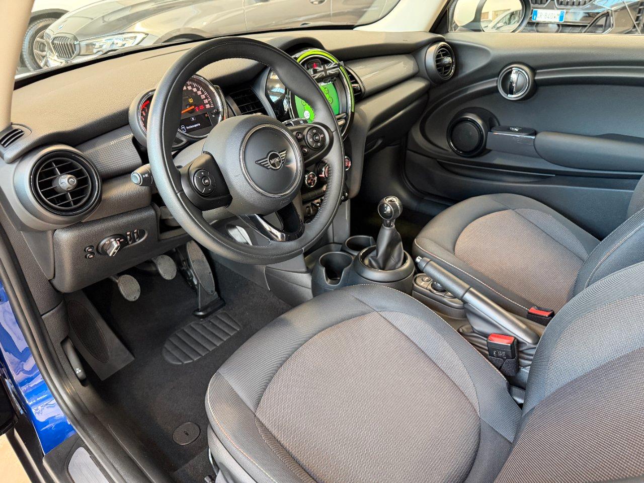 Mini 3 Porte Cooper 1.5 - IVA Esposta