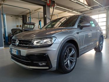 Volkswagen Tiguan 2.0 TDI 150cv DSG 4MOTION R-Line Business