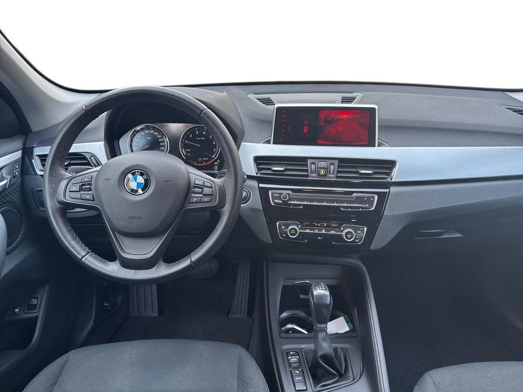 BMW X1 25 e Business Advantage xDrive Steptronic