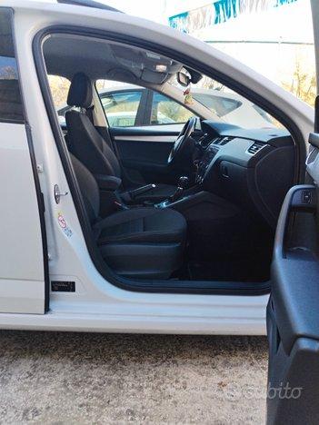 Skoda Octavia 1.5 DSG G tech