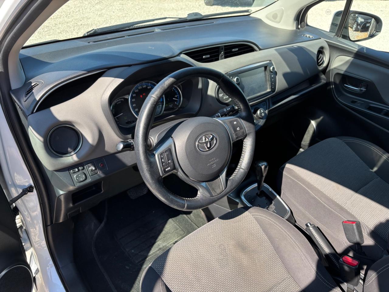 Toyota Yaris 1.5 Hybrid 5 porte Active