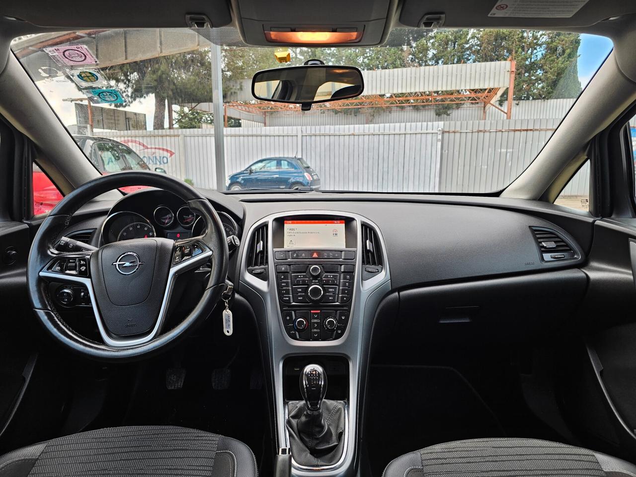 Opel Astra 1.4 Sports Tourer GPL Tech Elective