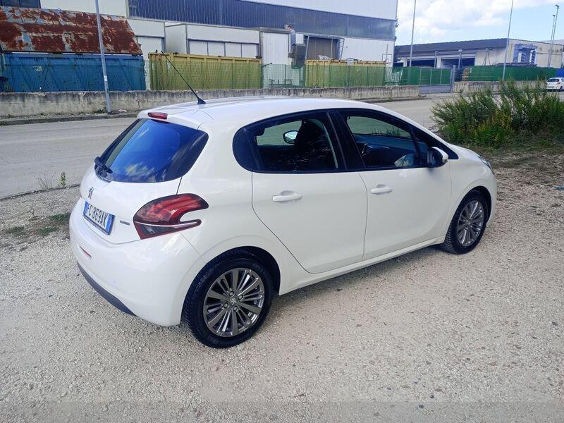 Peugeot 208 I 2015 Diesel 5p 1.6 bluehdi Active 75cv