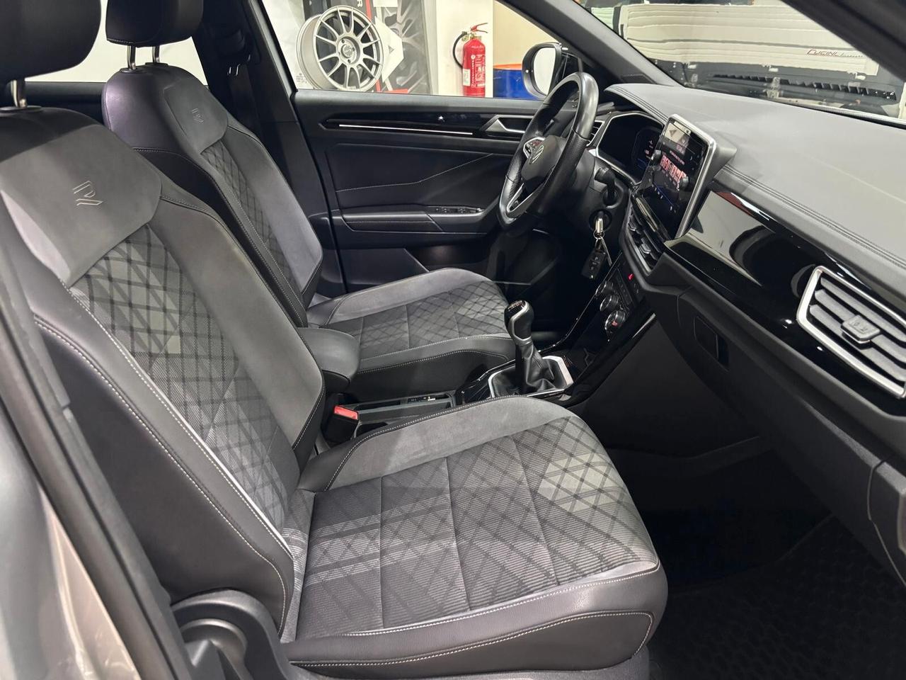 Volkswagen T-Roc 1.0 TSI R-Line