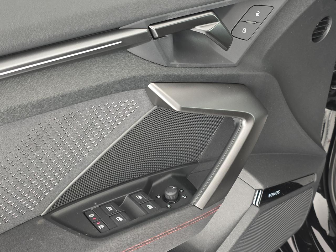 Audi RS3 sportback 2.5 tfsi quattro s-tronic