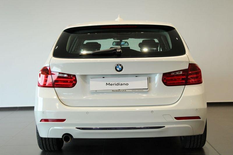 BMW Serie 3 (F30/F31) 318D TOURING SPORT